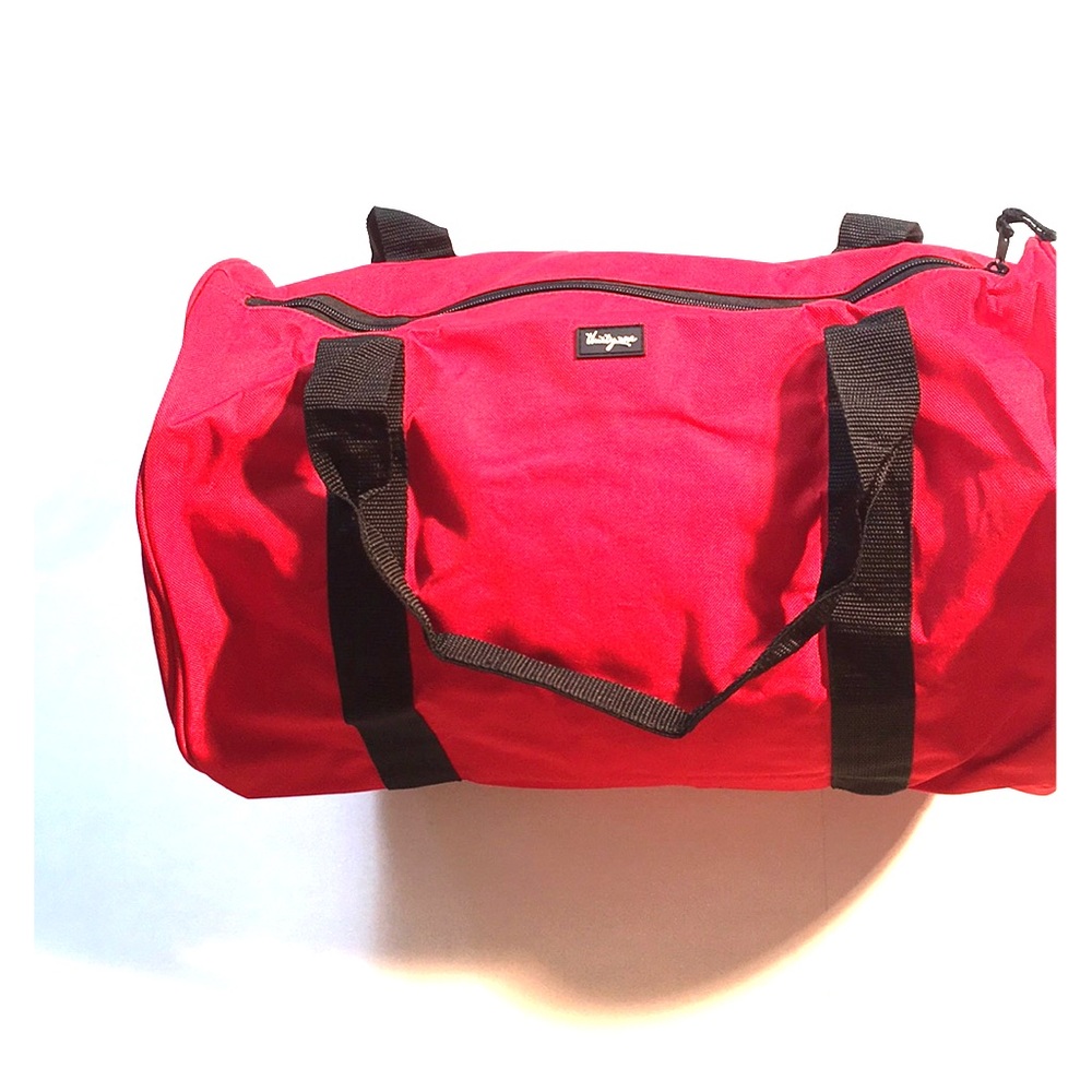 THIRTY ONE JUNIOR REC DUFFLE New without tags